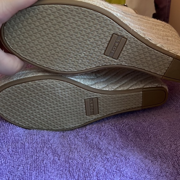 Toms Monica Wedges NEW size 7.5 - Picture 5 of 6